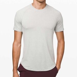 Lululemon Drysense Mesh Short Sleeve, Medium, Heathered Sea Salt